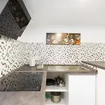 E39 Eoetvoes Apartment