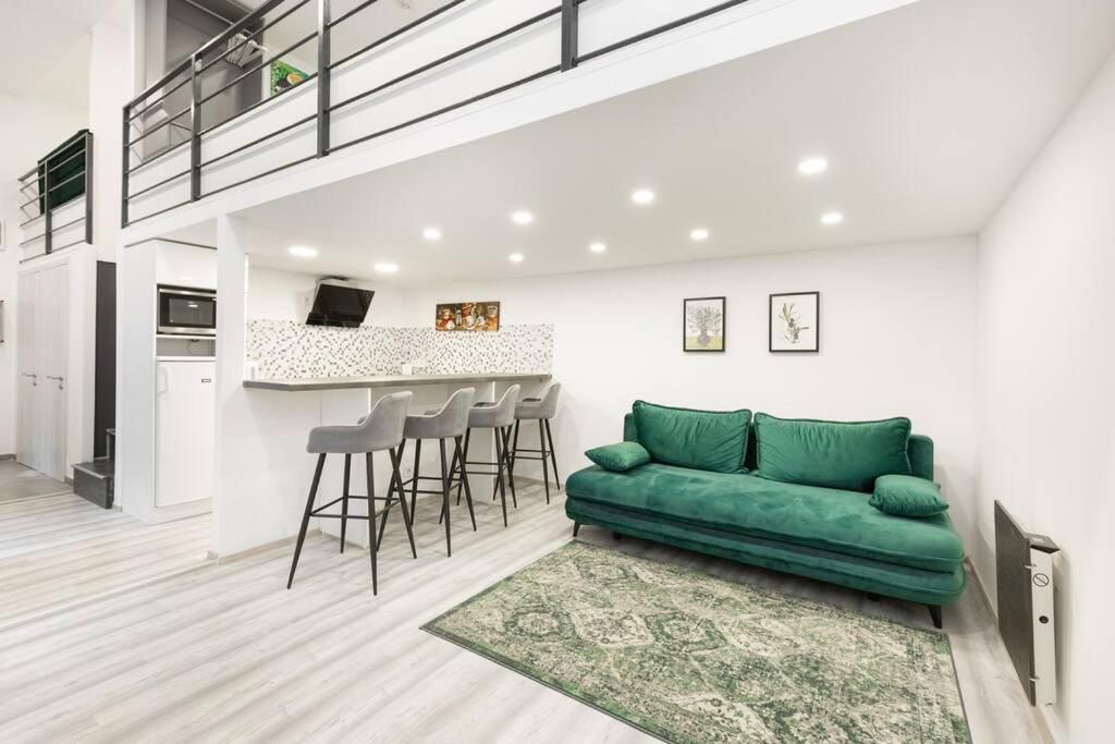 Apartament E39 Eotvos *